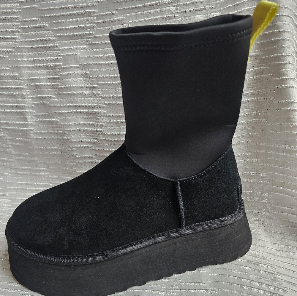 UGG Classic Dipper Womens Black Platform Size 8 S/N 1144031 - Picture 5 of 10